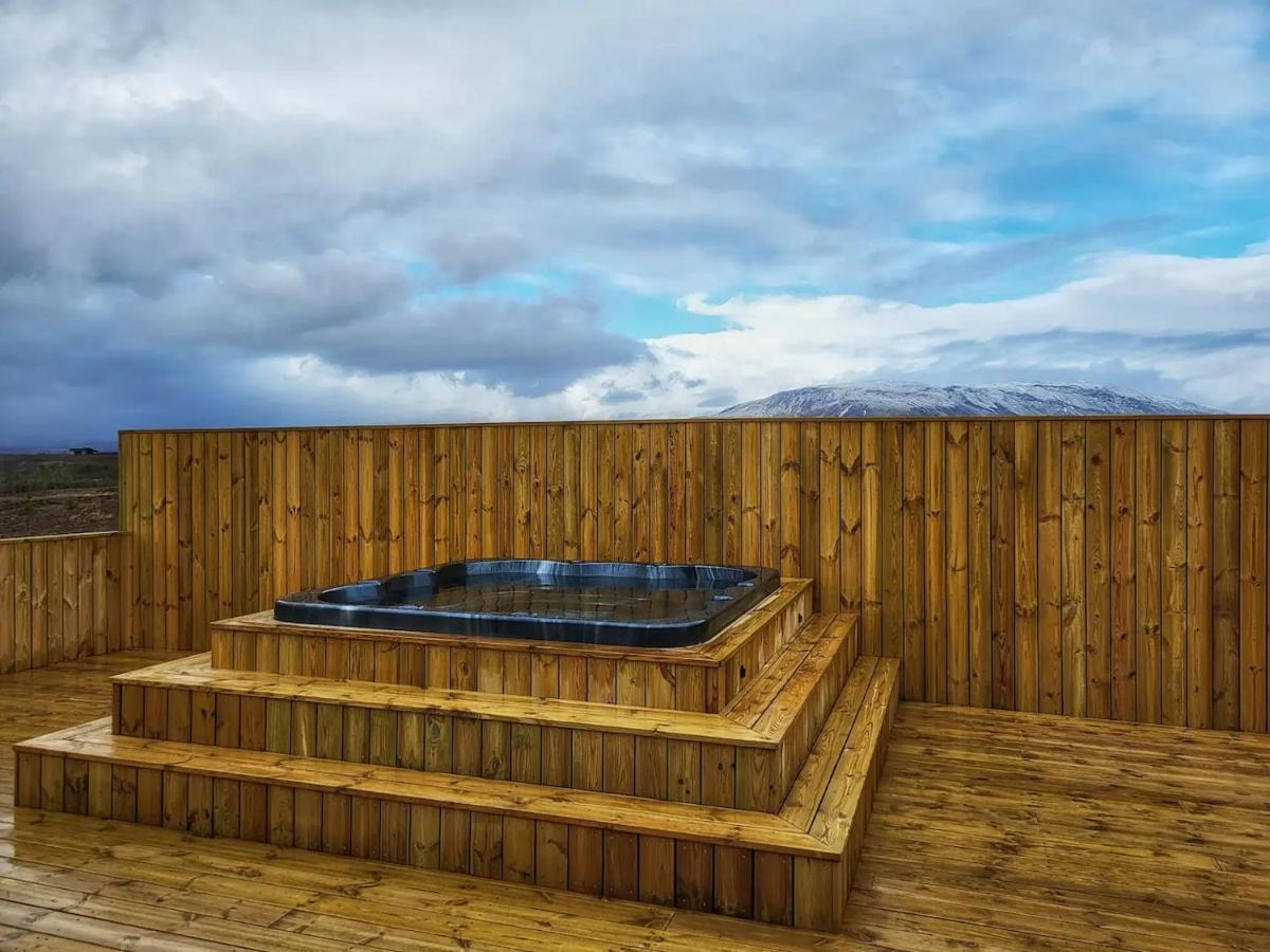 סלפוס Luxury Log Home With A Hot Tub מראה חיצוני תמונה